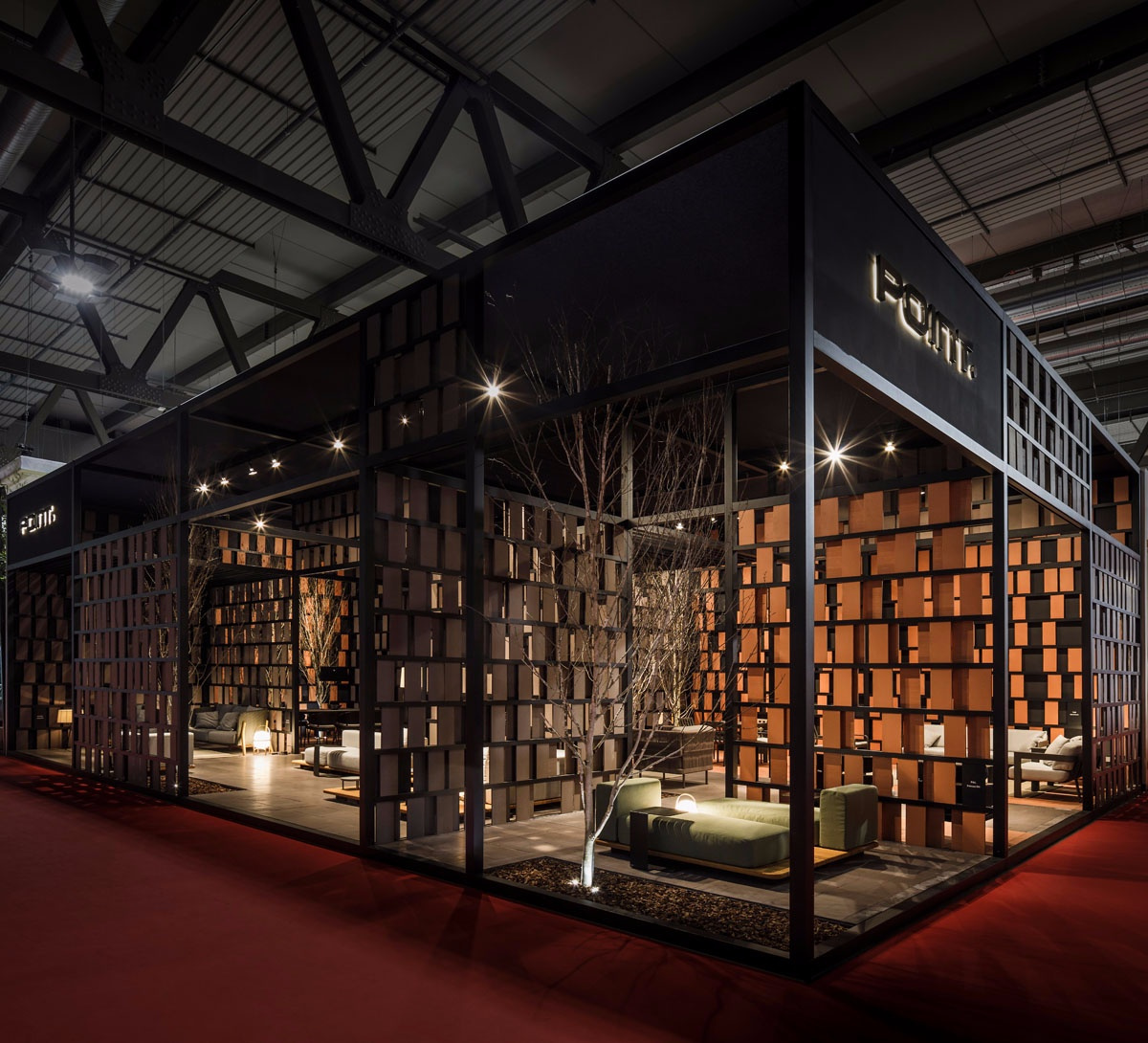 04 07  POINT [2017米兰展]-27