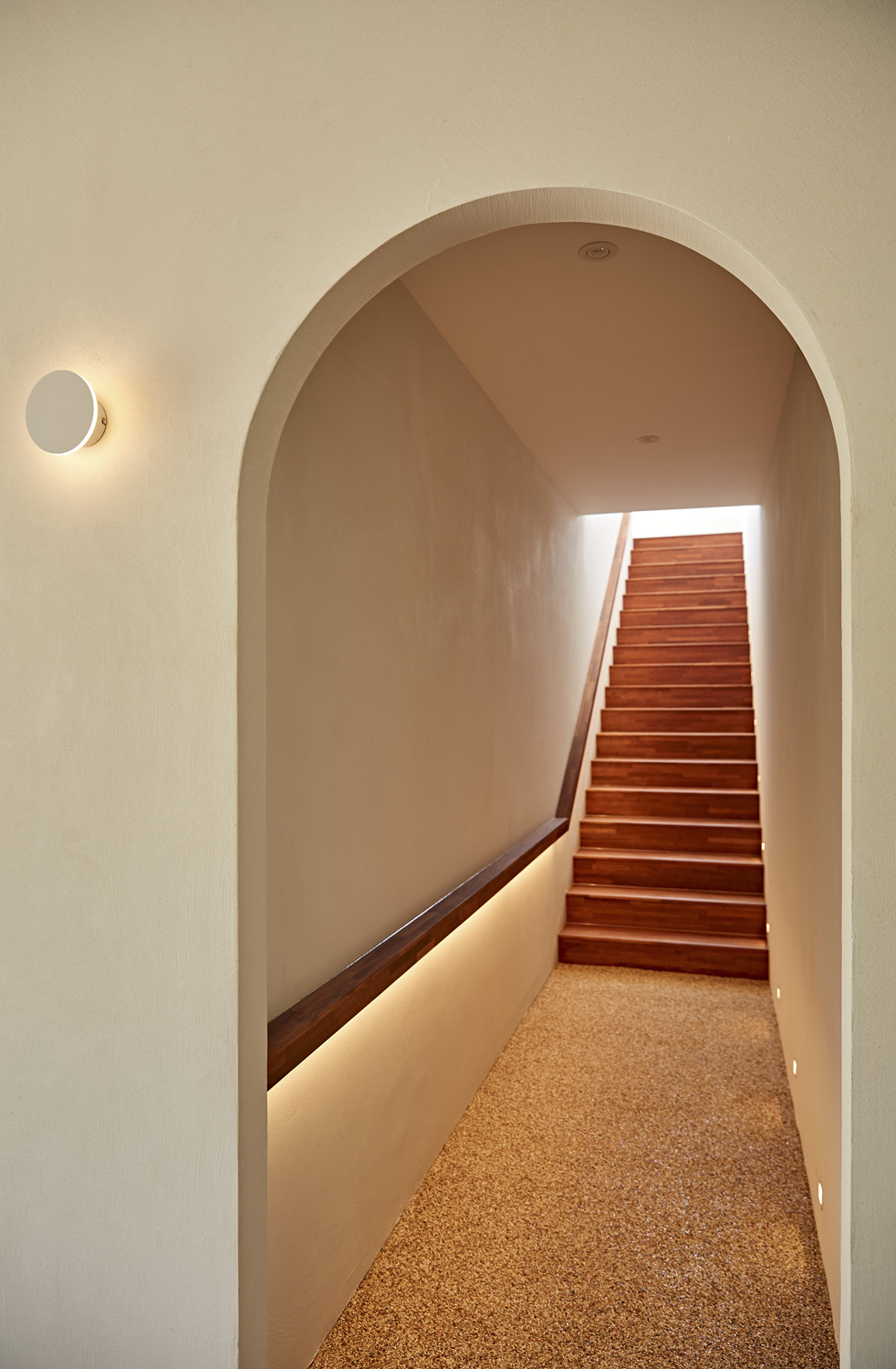 60 平米小户型的咖啡馆式改造 | 极简魅力-9