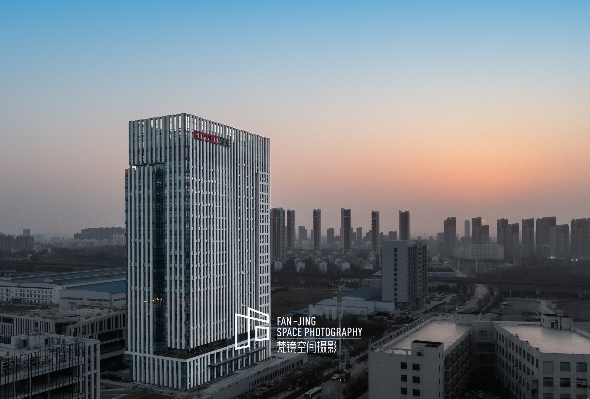 梵镜建筑空间摄影 | 光庭信息总部-0