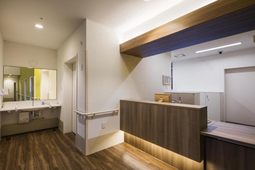 カフェのようなクリニック(类似咖啡馆的诊所)丨日本茨城丨株式会社小木野貴光アトリエ一級建築士事務所-5