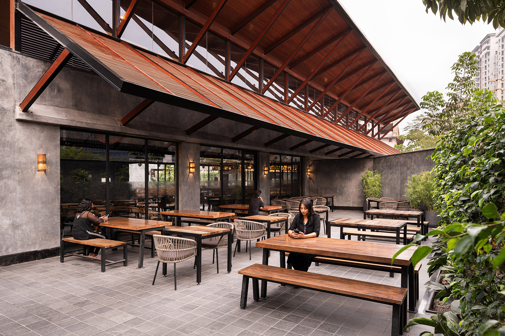 Tabula Rasa 2·0餐厅丨印度丨23 Degrees Design Shift-8