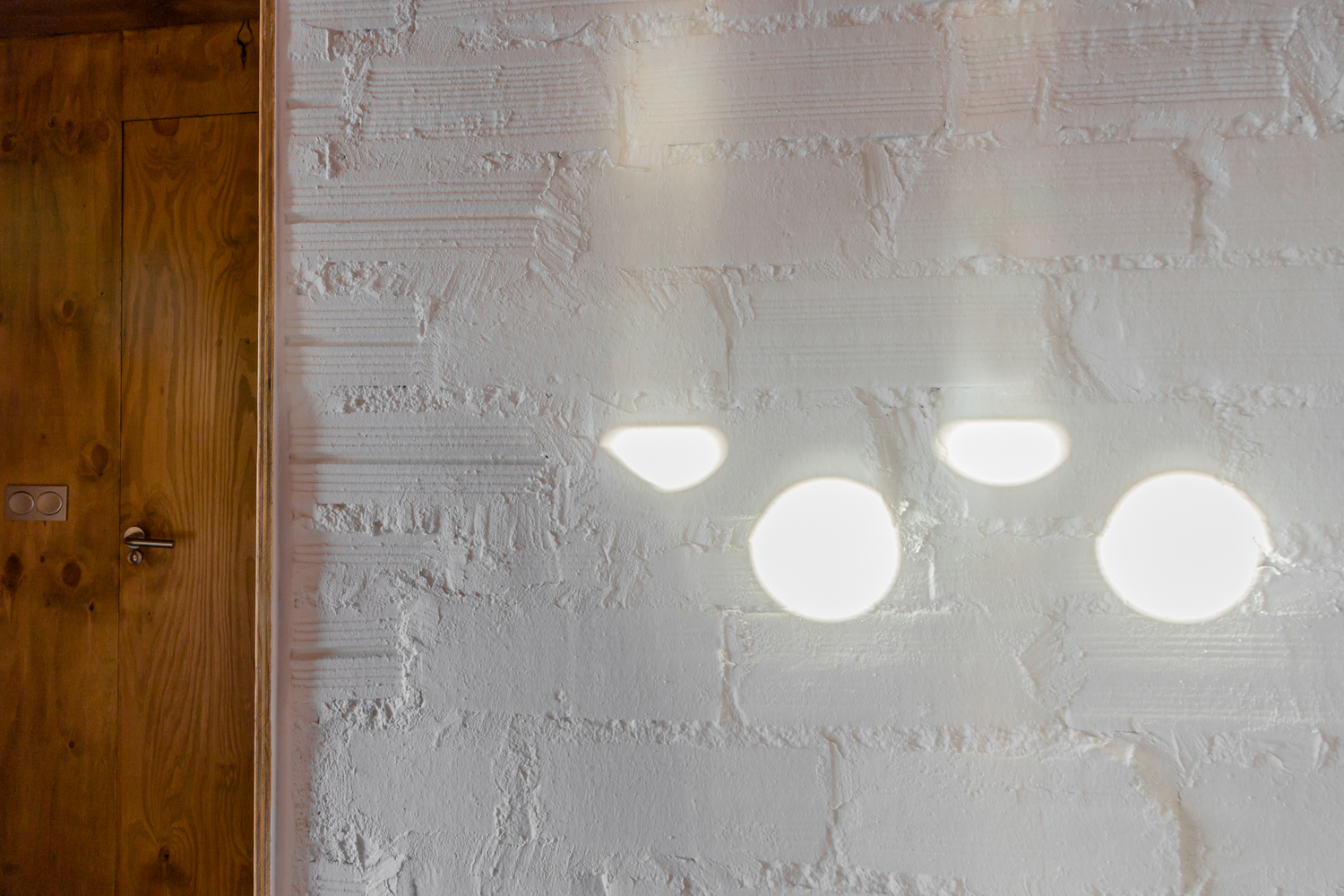 低成本翻修,突显传统建筑魅力-29