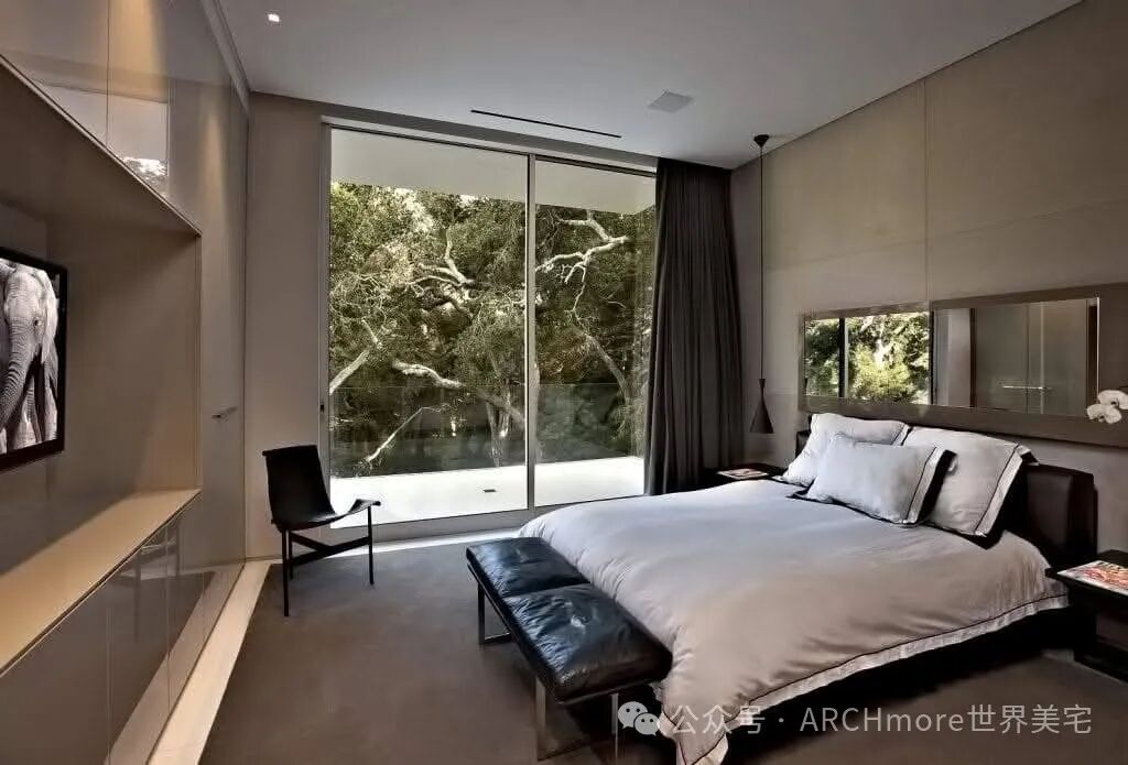 加州圣塔芭芭拉的极简别墅-31