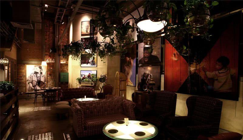 南宁胡桃里音乐餐厅-2