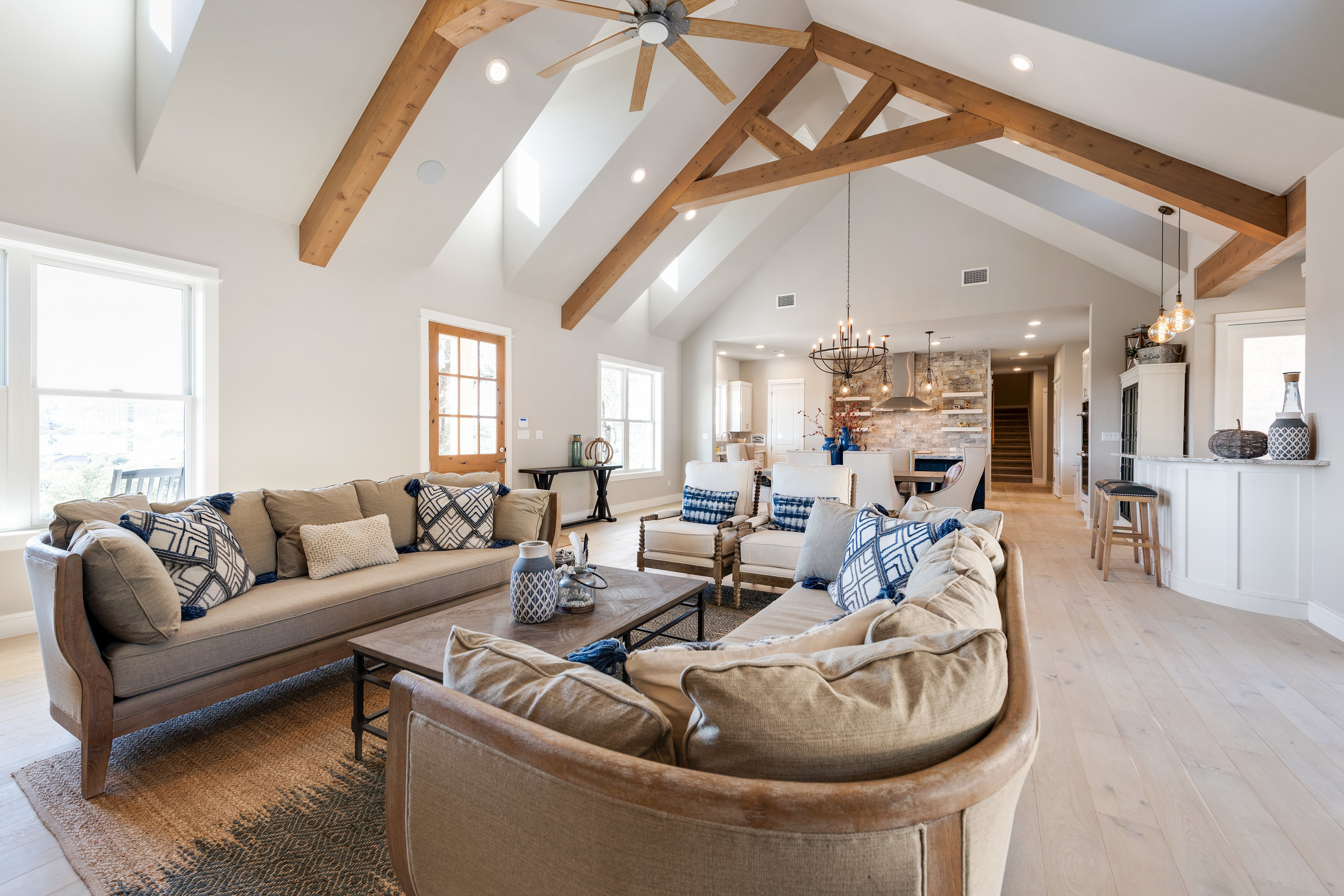 Creekside Farmhouse | Elliot Johnson, AIA-37