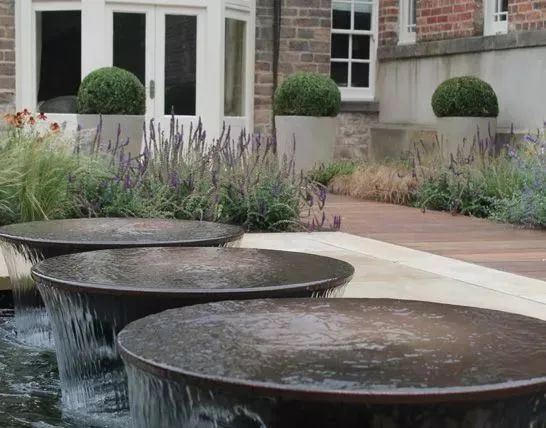 夏日庭院水景设计 | 营造清凉的休闲空间-58