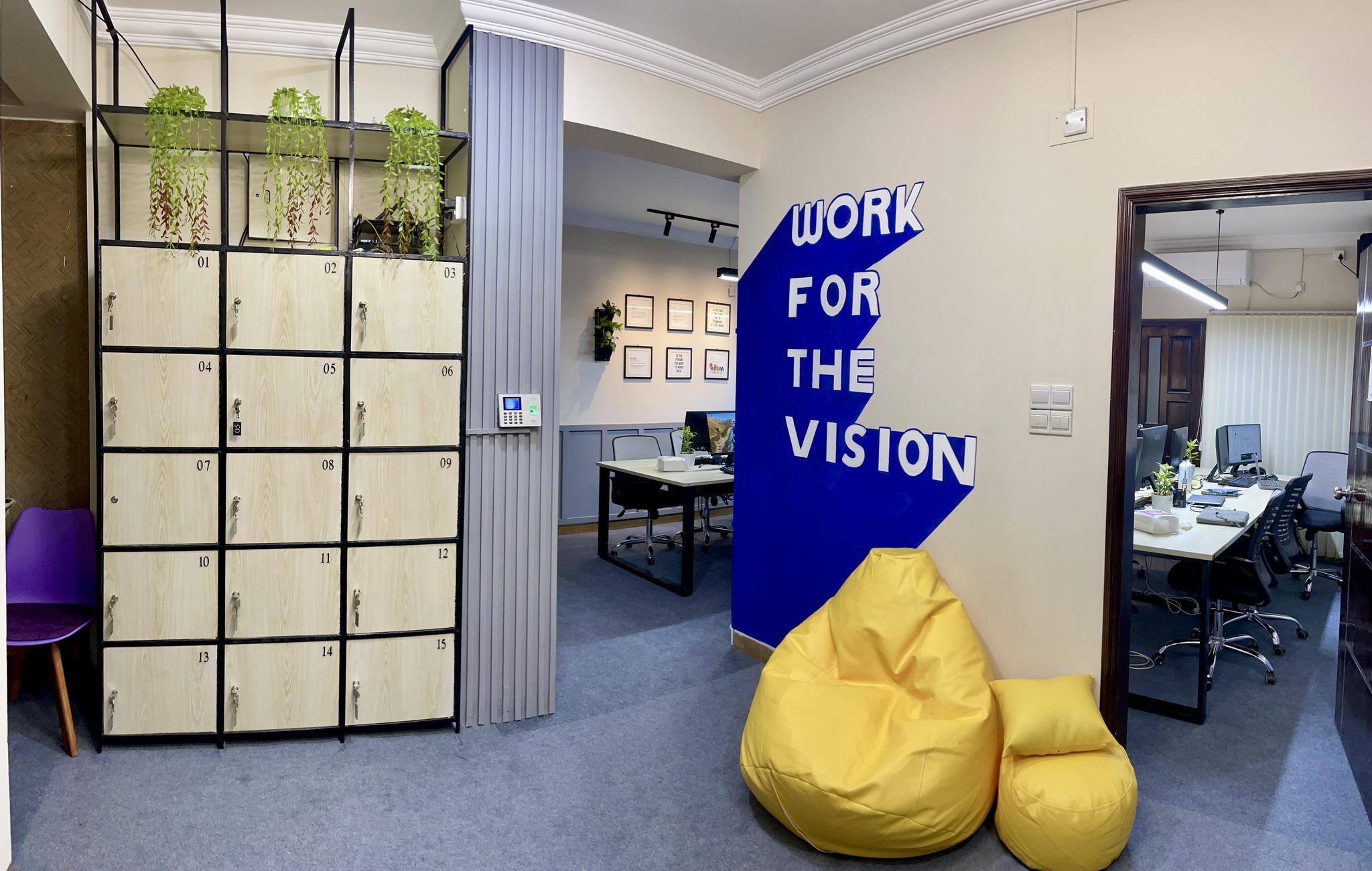 Creativ Wisdom Office Interior Design-8