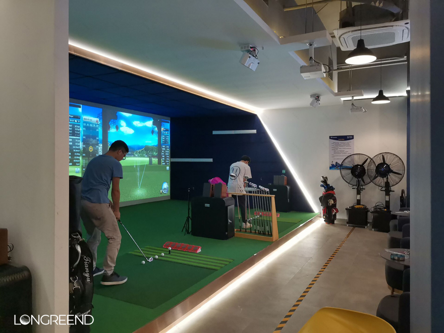 Tea room dining bar + indoor golf = perfect combination-6