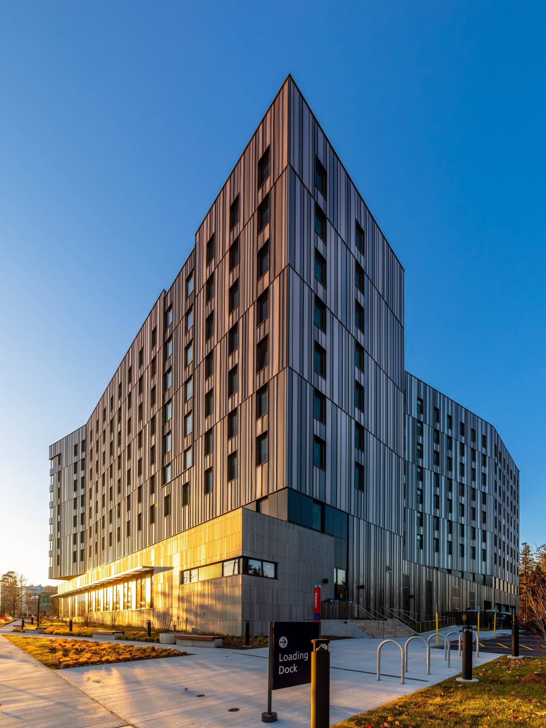 多伦多大学和谐公地宿舍丨加拿大多伦多丨Handel Architects-7