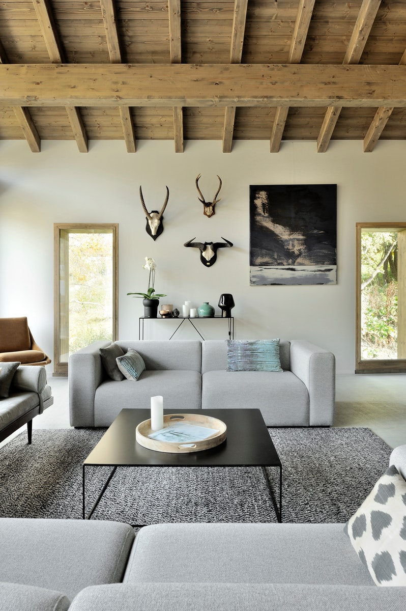 法式阿尔卑斯山现代简约木屋设计-9