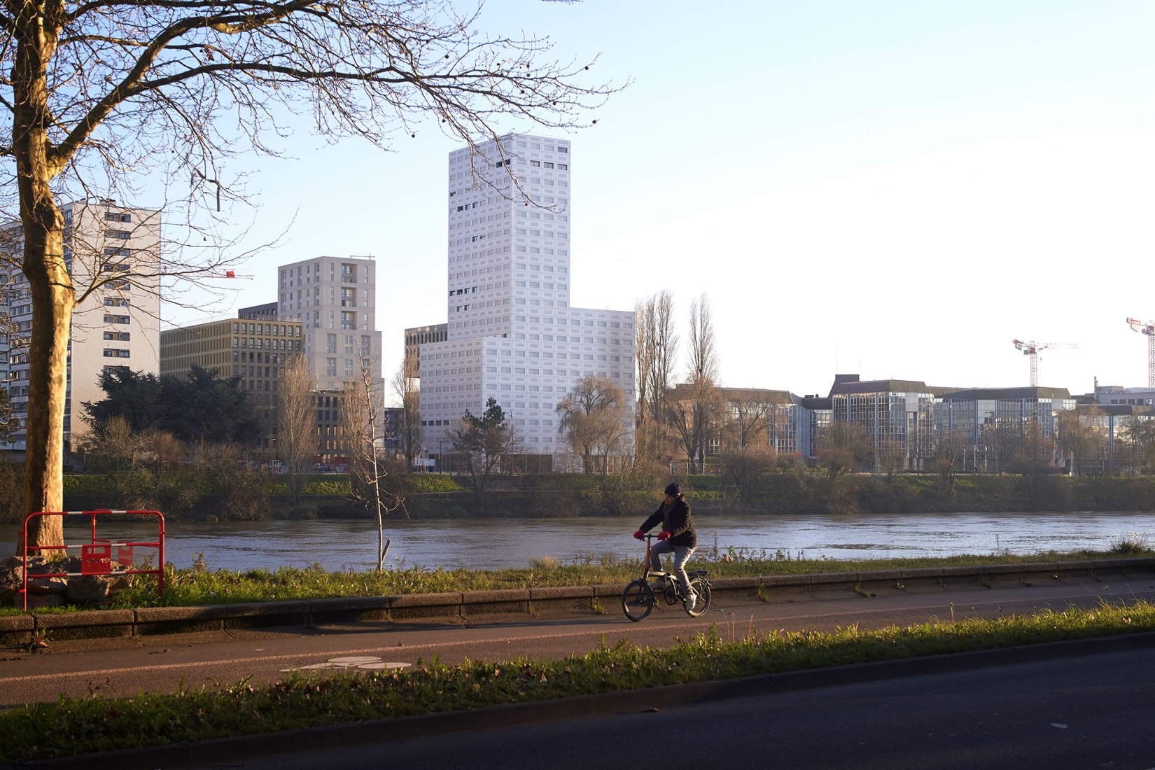 未来北极星区首座建筑（360° View 塔）丨LAN Architecture 等多家-57