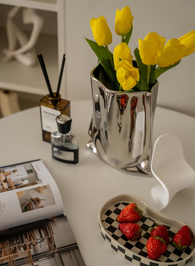 独居女生的奶油色单身公寓-28