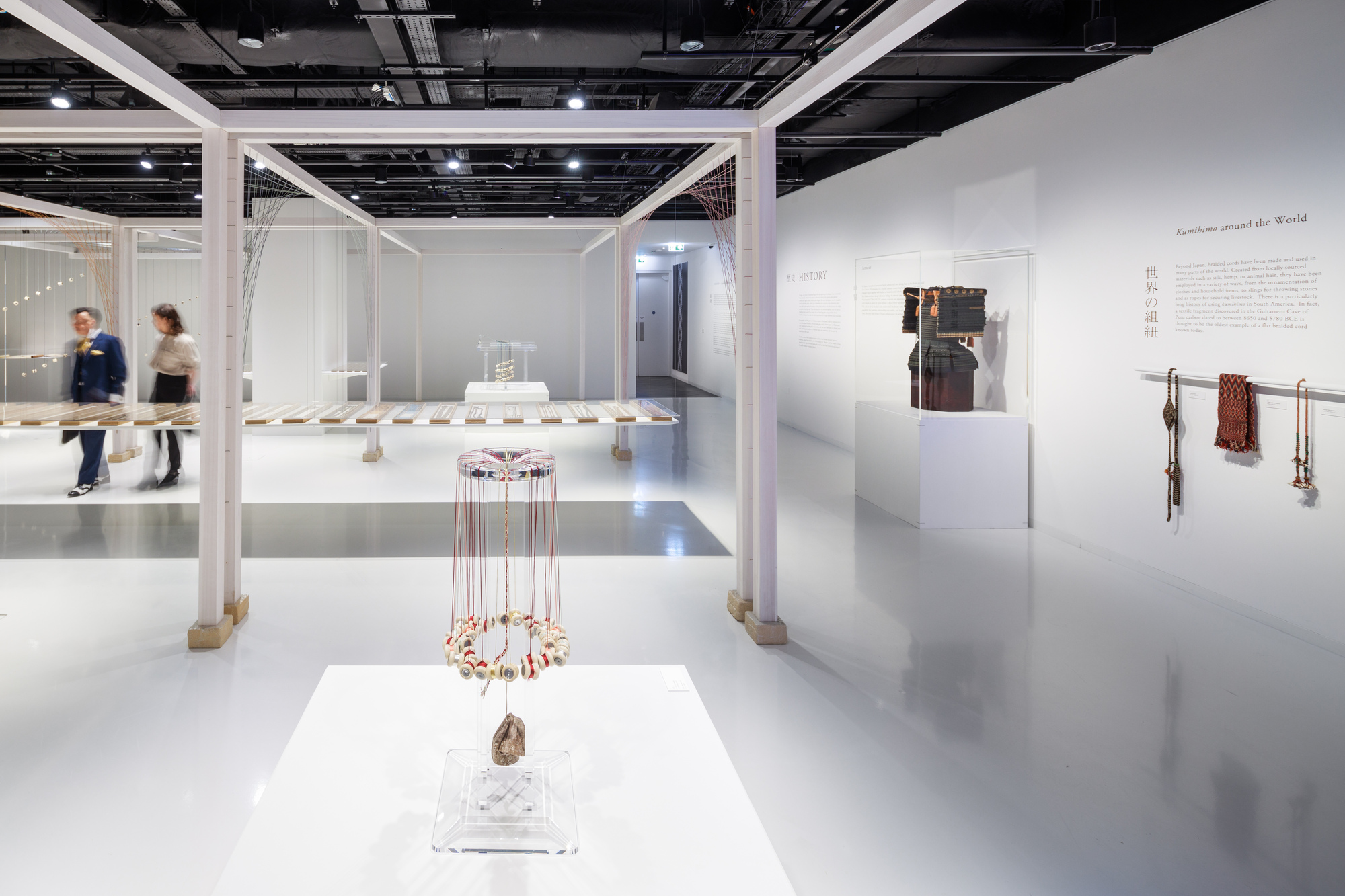 KUMIHIMO: Japanese Silk Braiding by DOMYO / Rei Mitsui Architects-32