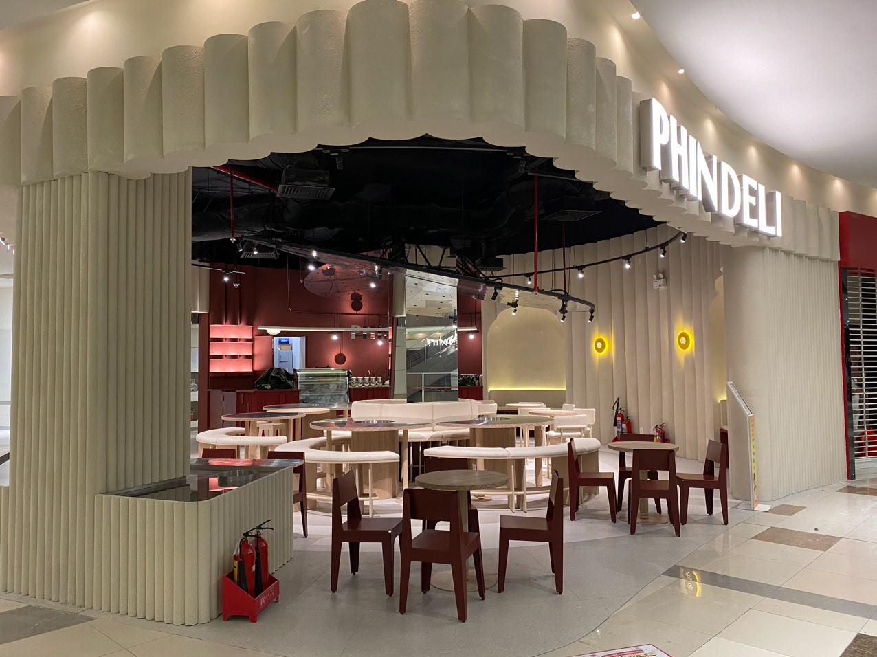 Phindeli Aeon Tan Phu 咖啡店丨越南胡志明市丨Red5 Studio-21