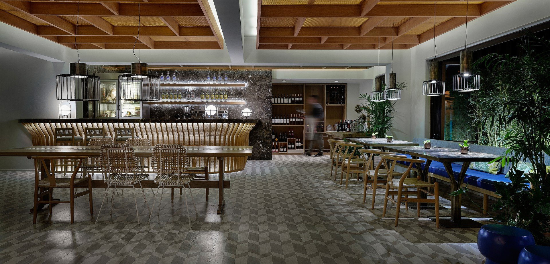 罗得岛藤酒吧餐厅-11