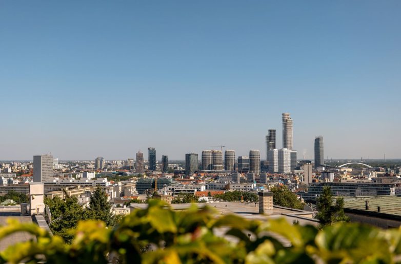 多瑙河旁两座新塔楼项目丨斯洛伐克布拉迪斯拉发丨KCAP（国际建筑事务所）-7