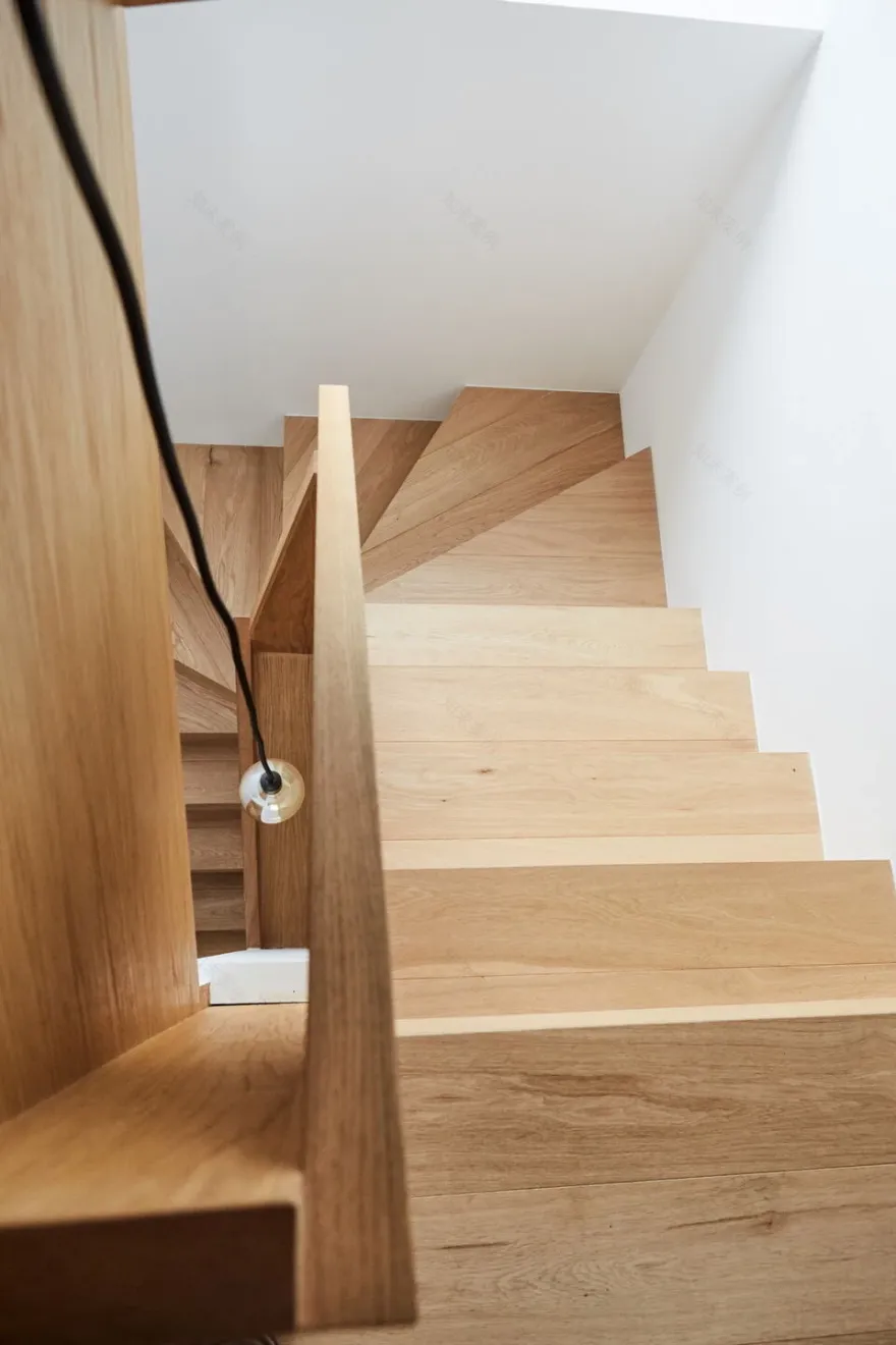 伦敦“糖果屋”——重构 1950 年代郊区住宅-20