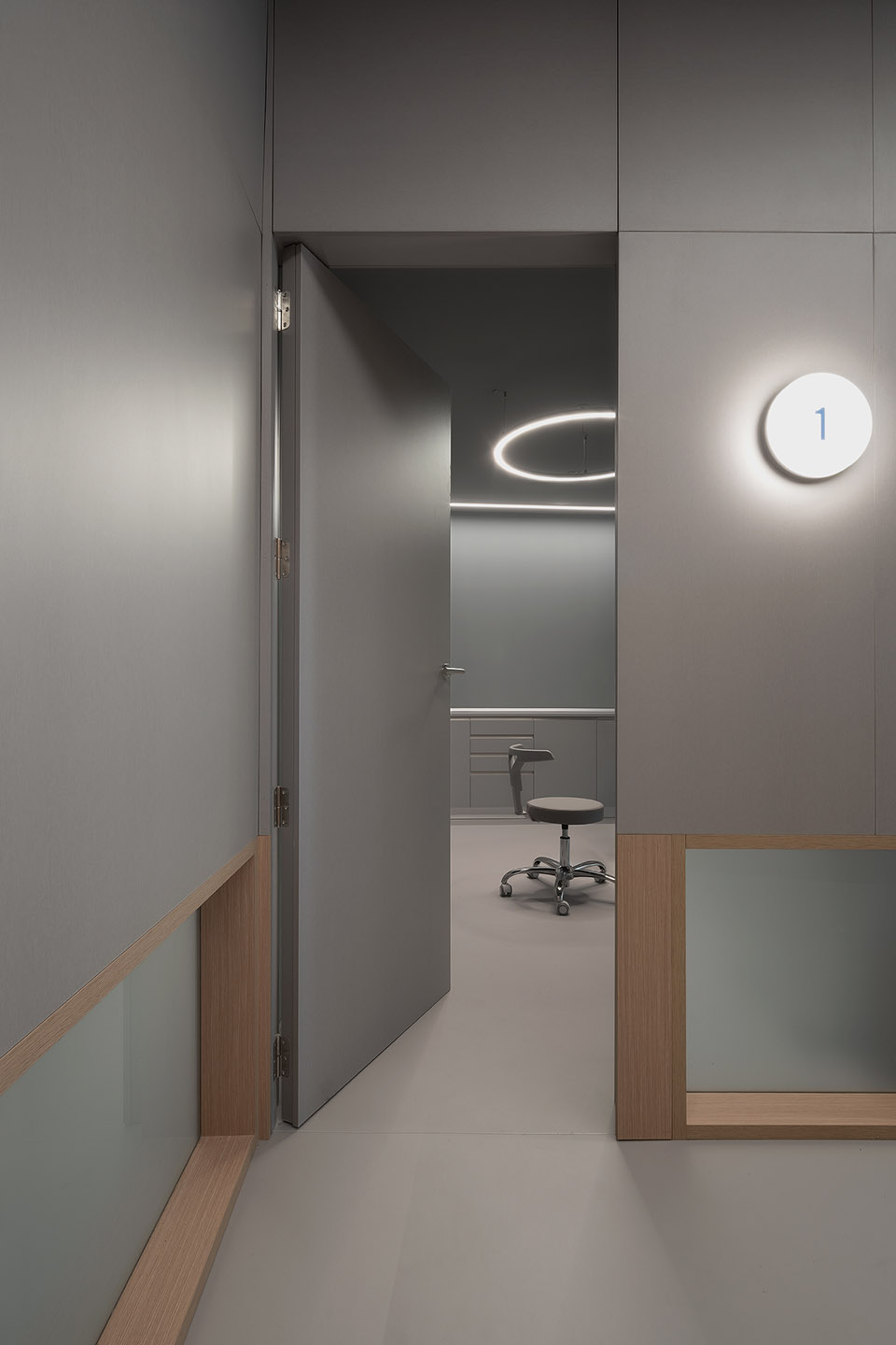 运动康复科诊疗中心丨西班牙丨NAN Arquitectos-11