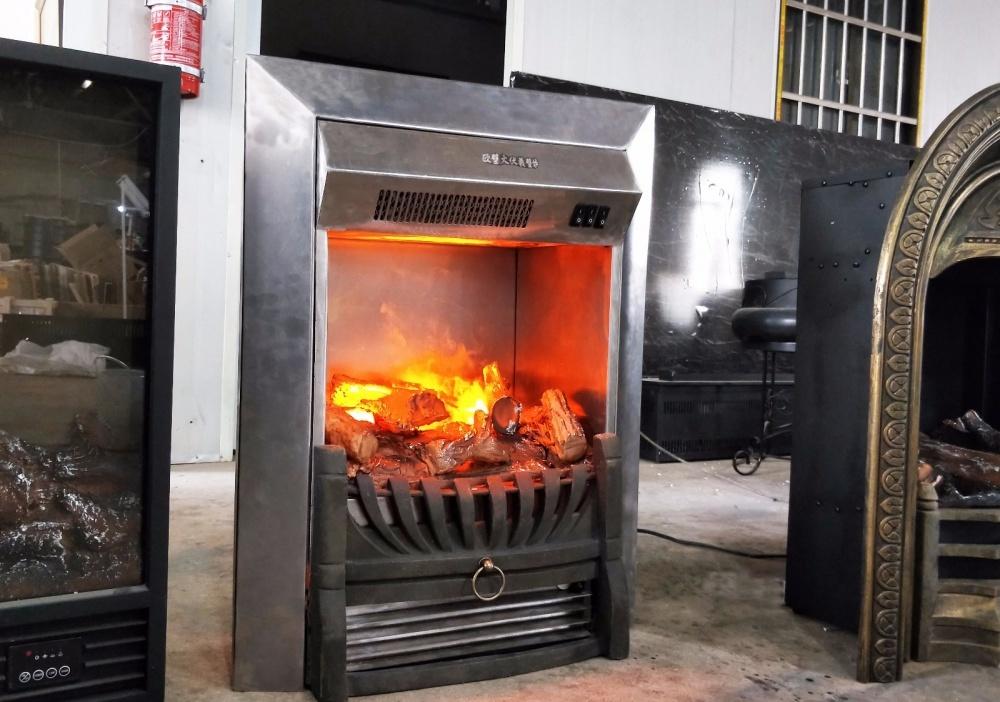 欧式俄罗斯雕花铁艺装饰 3D 雾化壁炉，打造独特家居风格-4