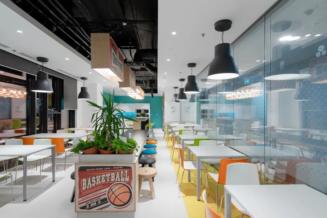 IBM 罗马尼亚工作场所设计丨罗马尼亚布加勒斯特丨AMA Design-25