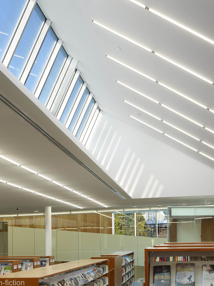 The Waterdown Library and Civic Centre  RDHA-81