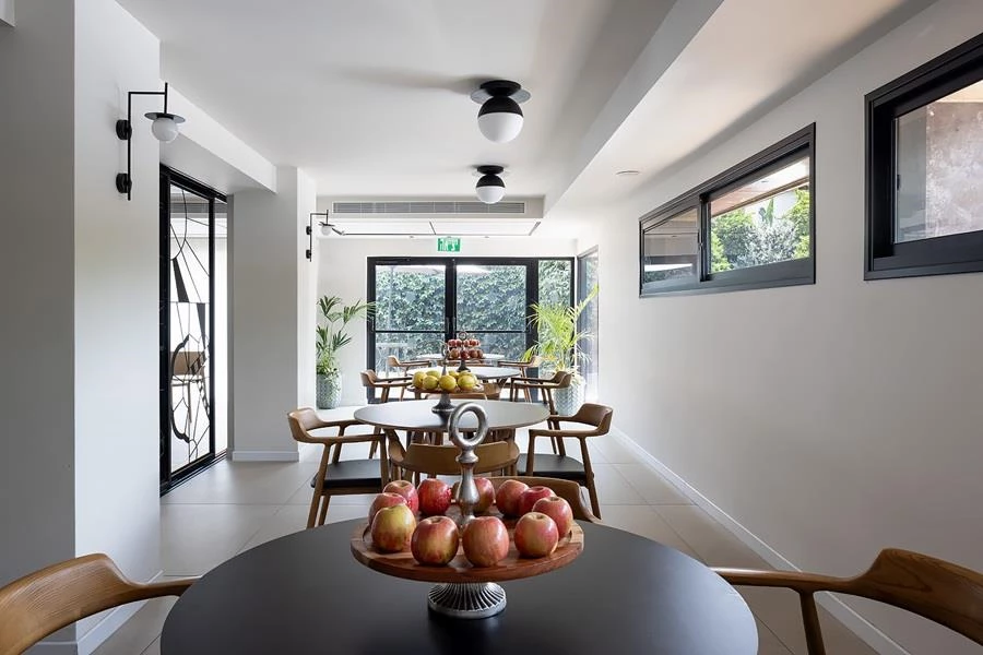 将老旧养老公寓改造为精品养老公寓丨以色列丨达利亚·希洛尼(דליה שילוני)-25