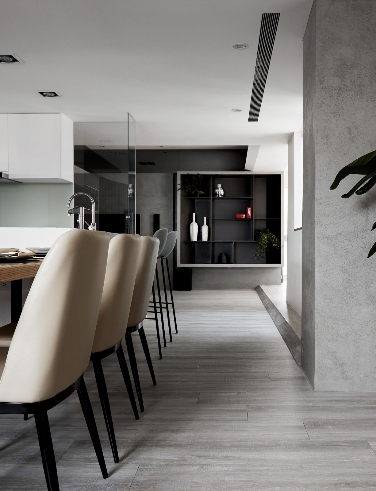 简约台式木质住宅改造-8