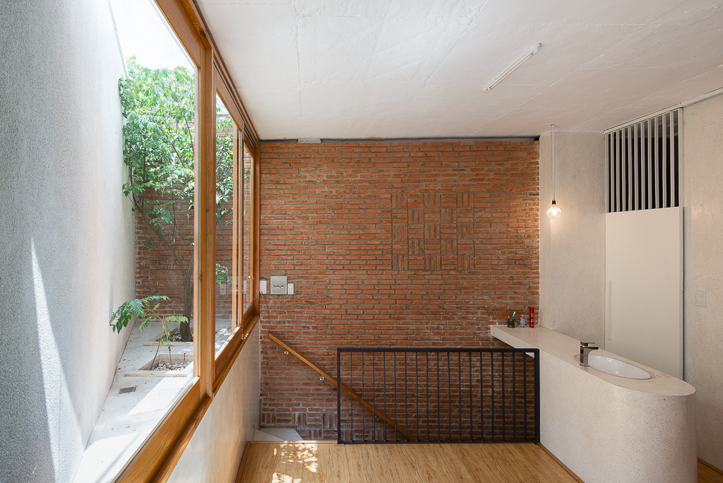 LIB 图书馆之家 | 绿意盎然的书香空间-13