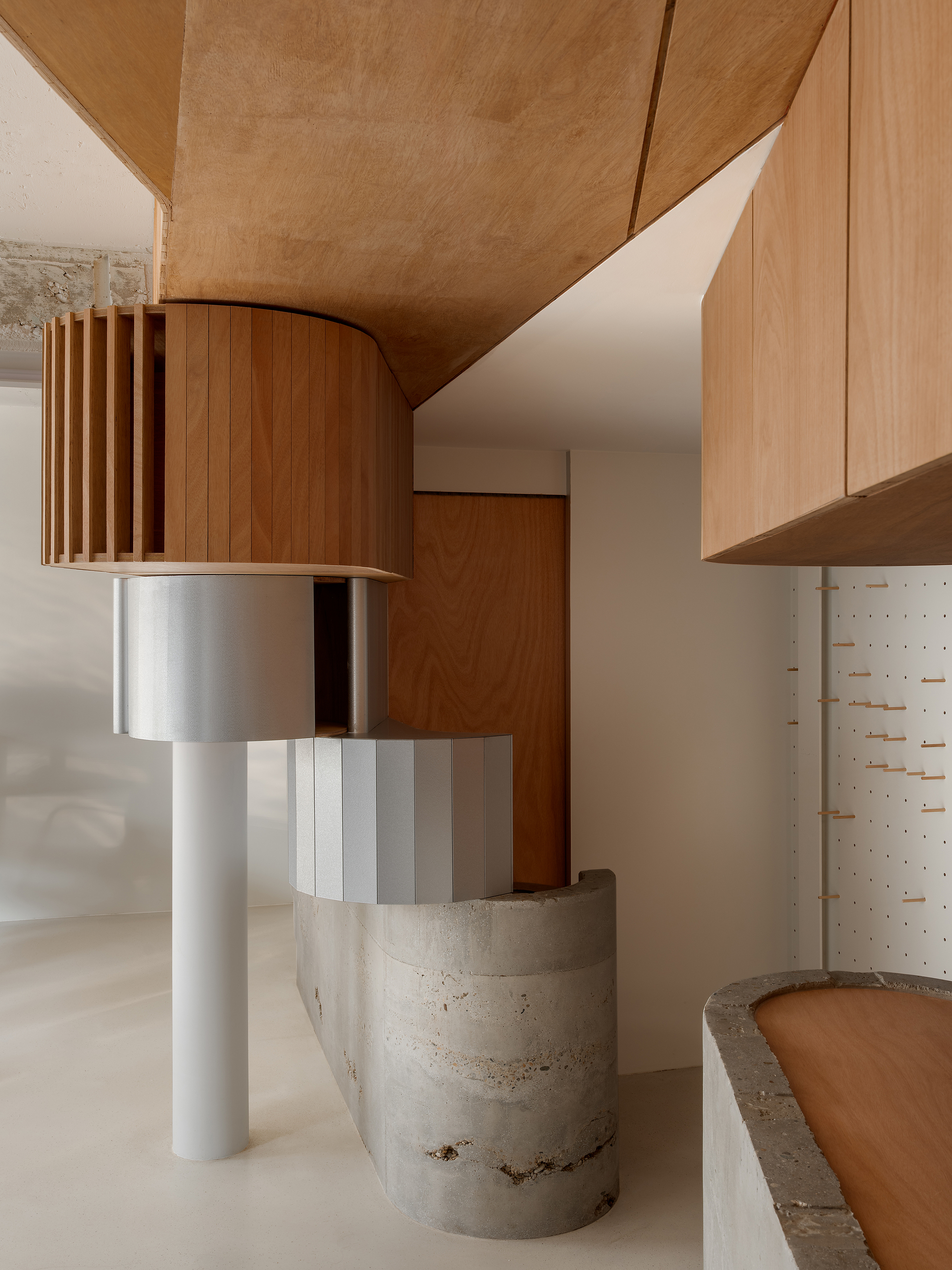 Reinterpreting a 50-Year-Old Building in Myeongnyun-dong丨sukchulmok + BRBB Architects-15