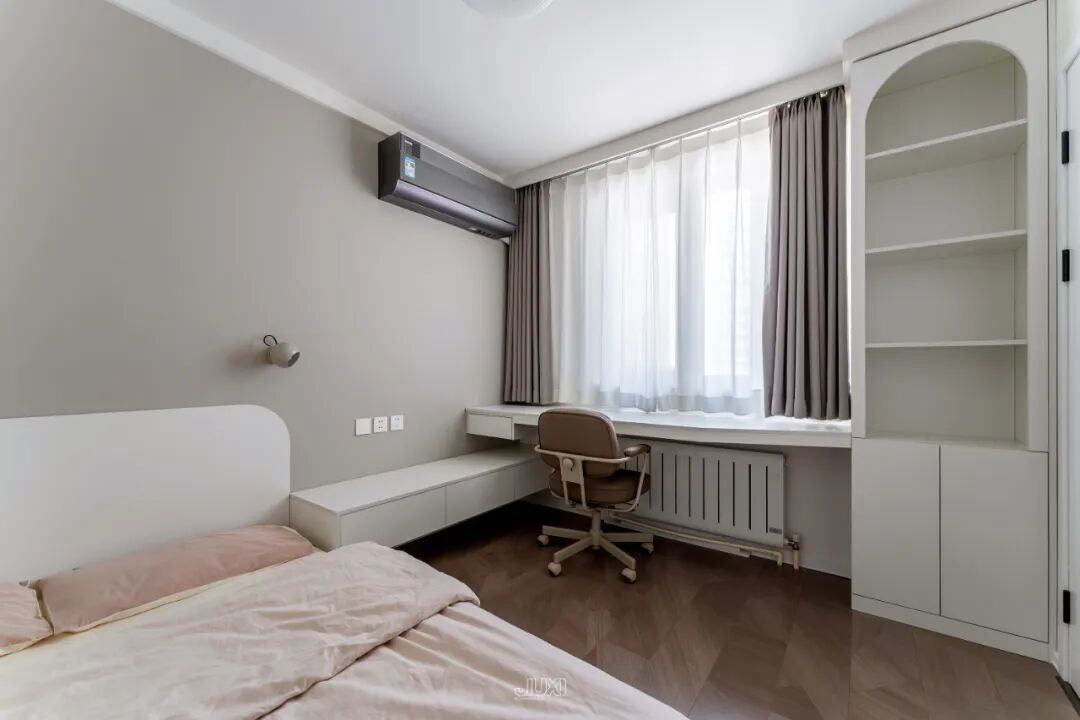 「原创案例」同色系的高级感，可以折叠的厨房解锁光影流动-69