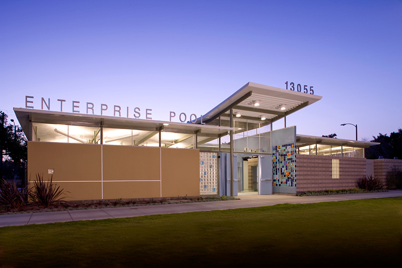 企业泳池和浴室丨美国洛杉矶丨The SLAM Collaborative-11