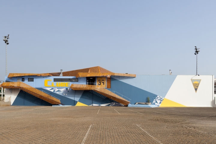 Clube 39(葡萄牙足球俱乐部集装箱建筑)-47