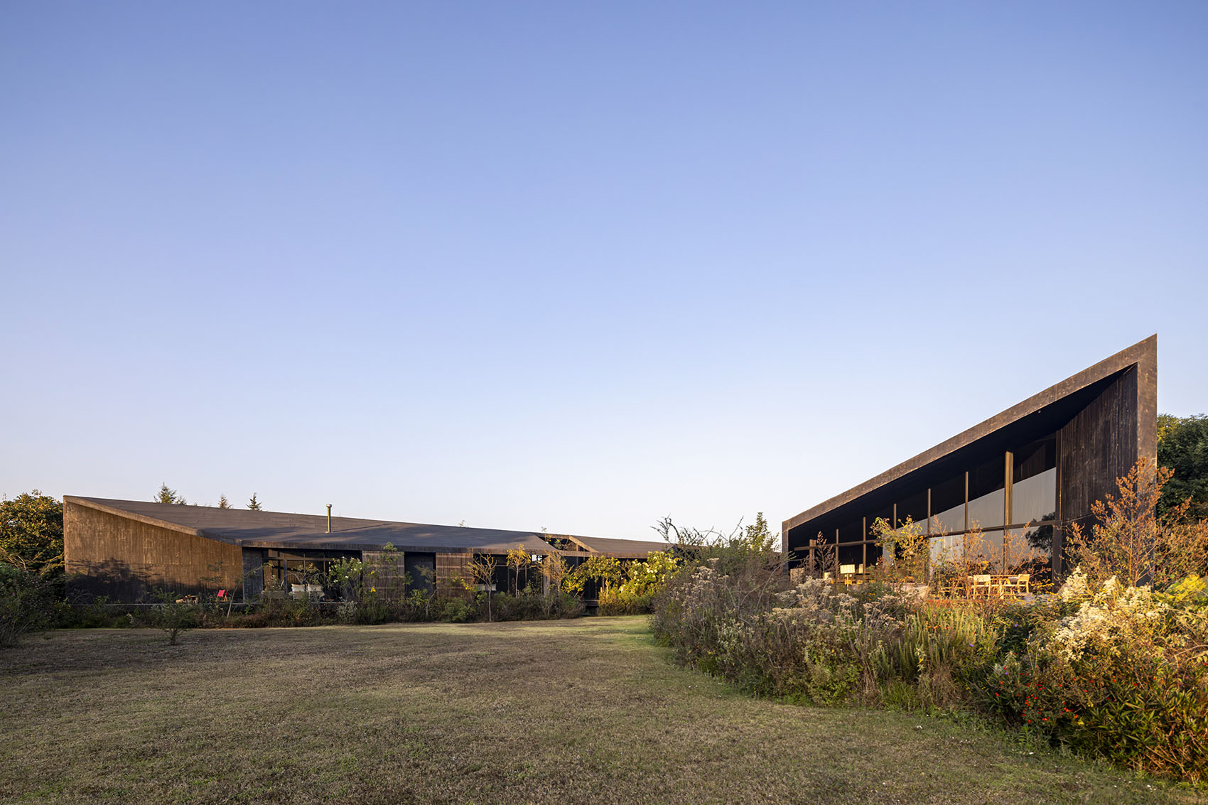 黑色住宅丨墨西哥丨TAC Taller Alberto Calleja-15