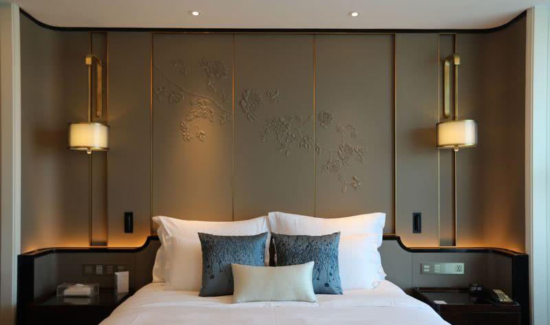 青岛温德姆酒店客房样板间 | 美式风格融入新中式元素-3