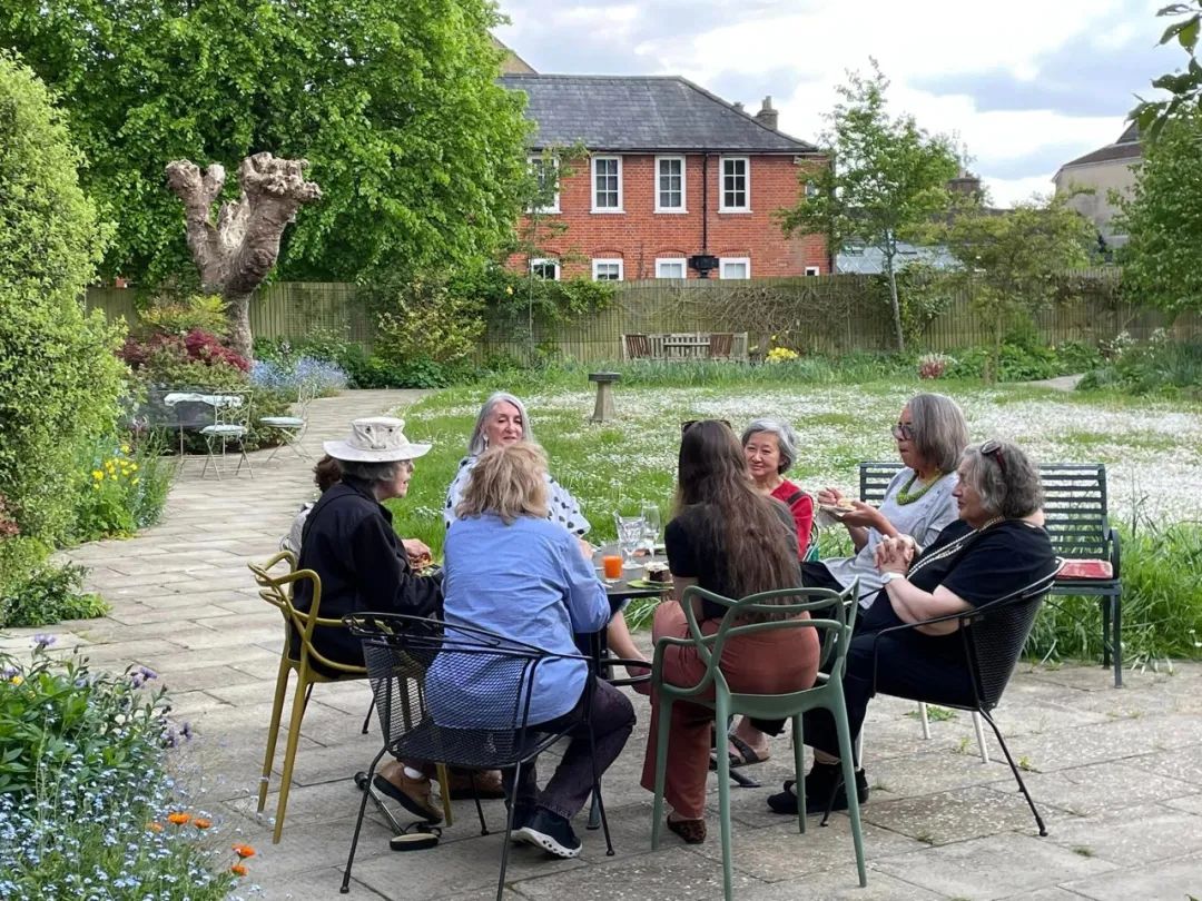 26个大龄女性共建养老社区，男友可以留宿-96