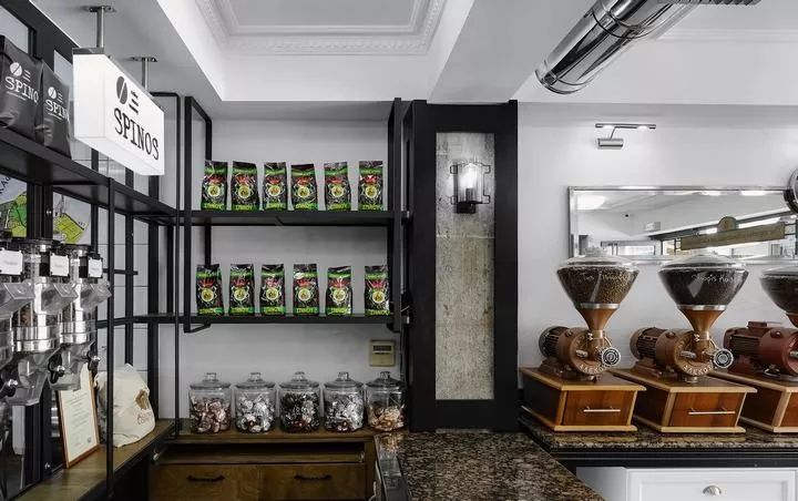 两个咖啡店，看懂外国人对待咖啡的态度-47