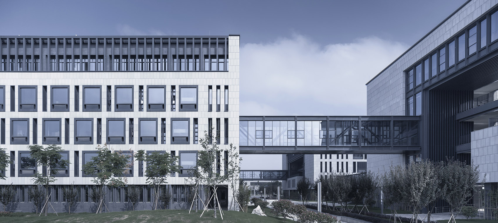 庭院深深 & 泰州中学新校区 / 华南理工大学建筑设计研究院-23