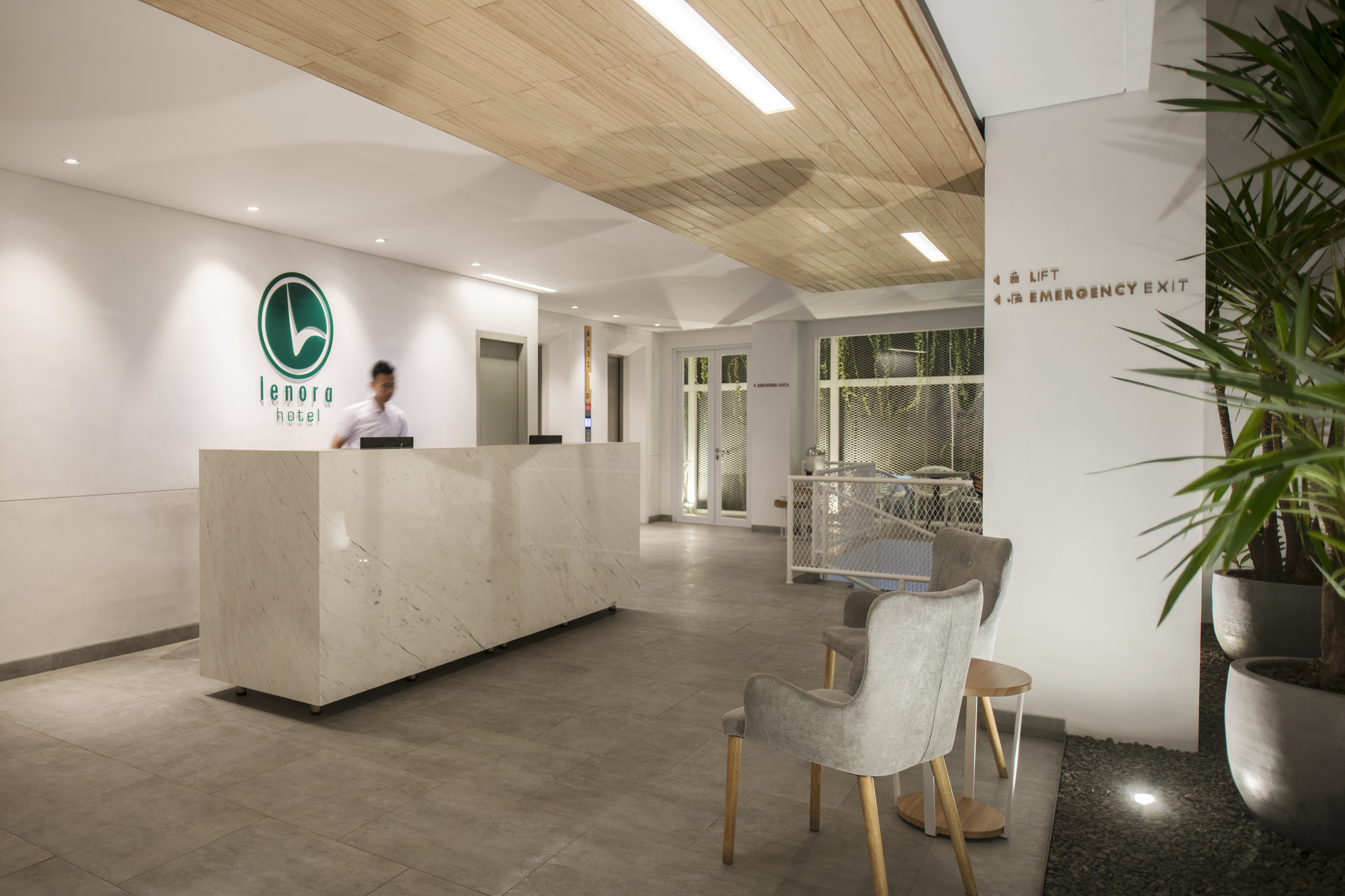 Lenora Hotel / RDMA-23