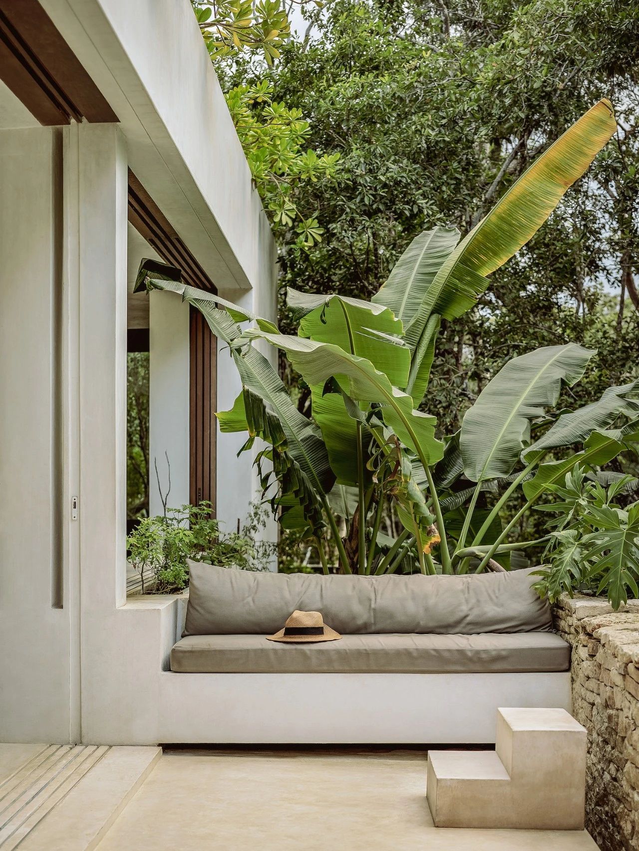 微水泥 侘寂风，打造宁静治愈之所-44