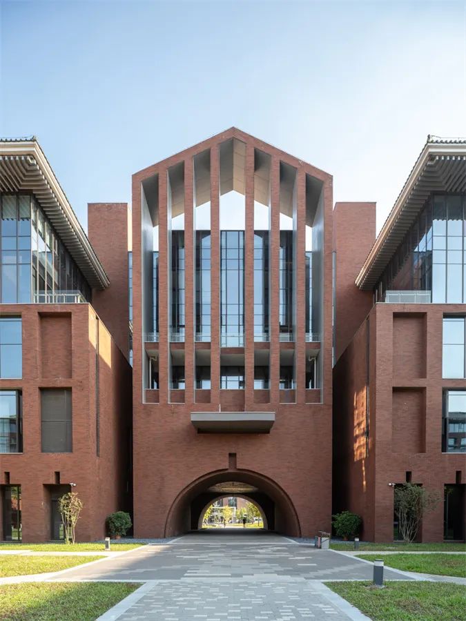 华南理工大学广州国际校区一期工程(公共实验楼)丨中国广州丨华南理工大学建筑设计研究院有限公司-19