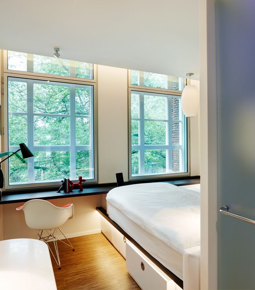 The Historical Heart of Amsterdam Welcomes CitizenM Amstel in Nineteen Twenties Former Bank Building-22