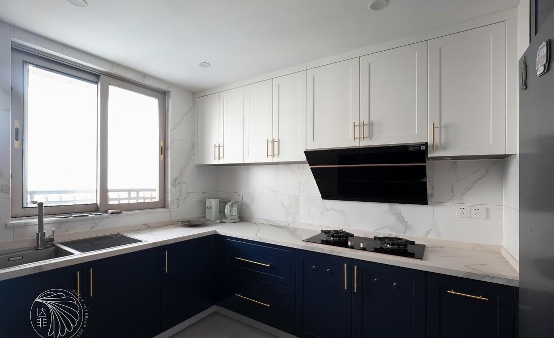 180 平米旧房翻新，打造自然现代新婚房-5