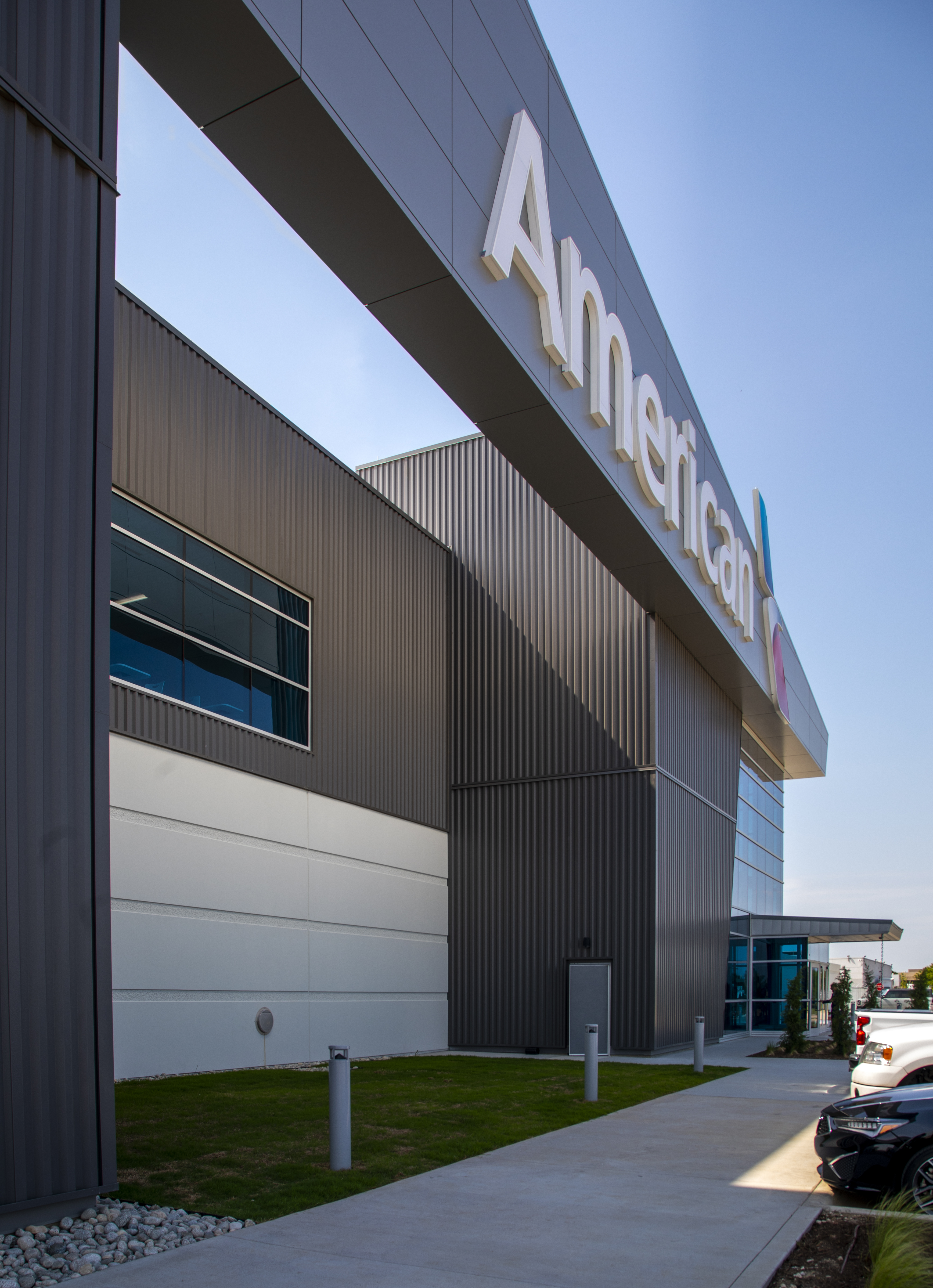 American Airlines Cayenne Catering Kitchen | Netta Architects-10