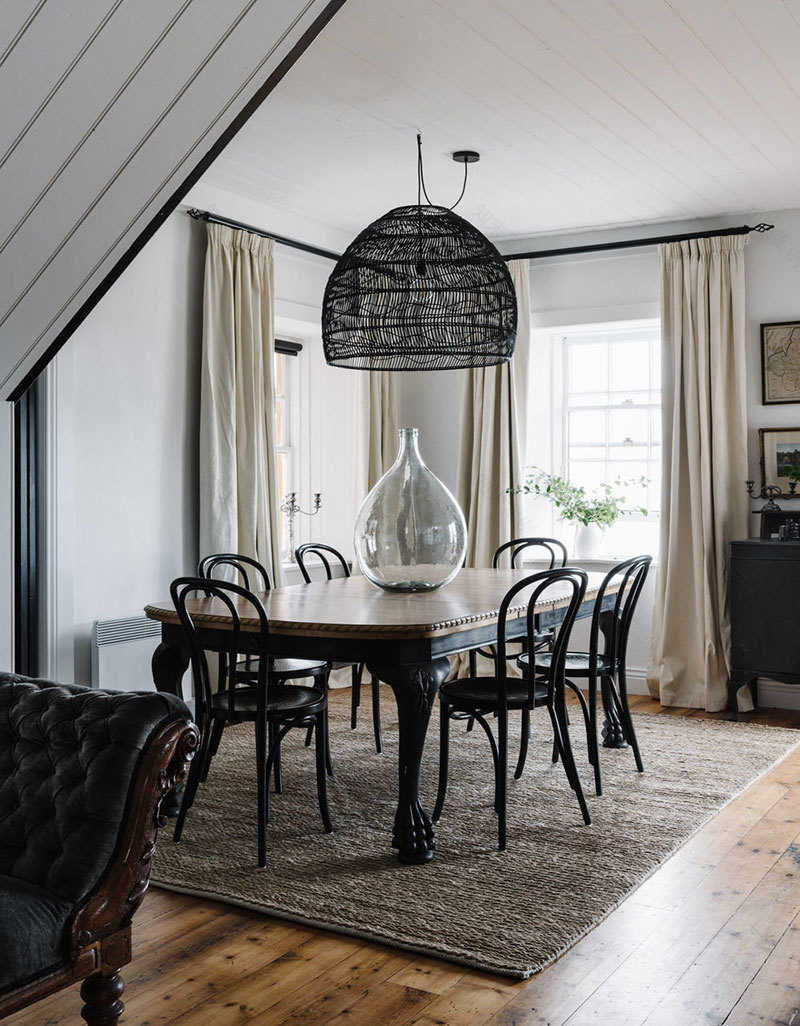 澳大利亚黄屋神秘内景,致敬大自然的中性色调设计-10