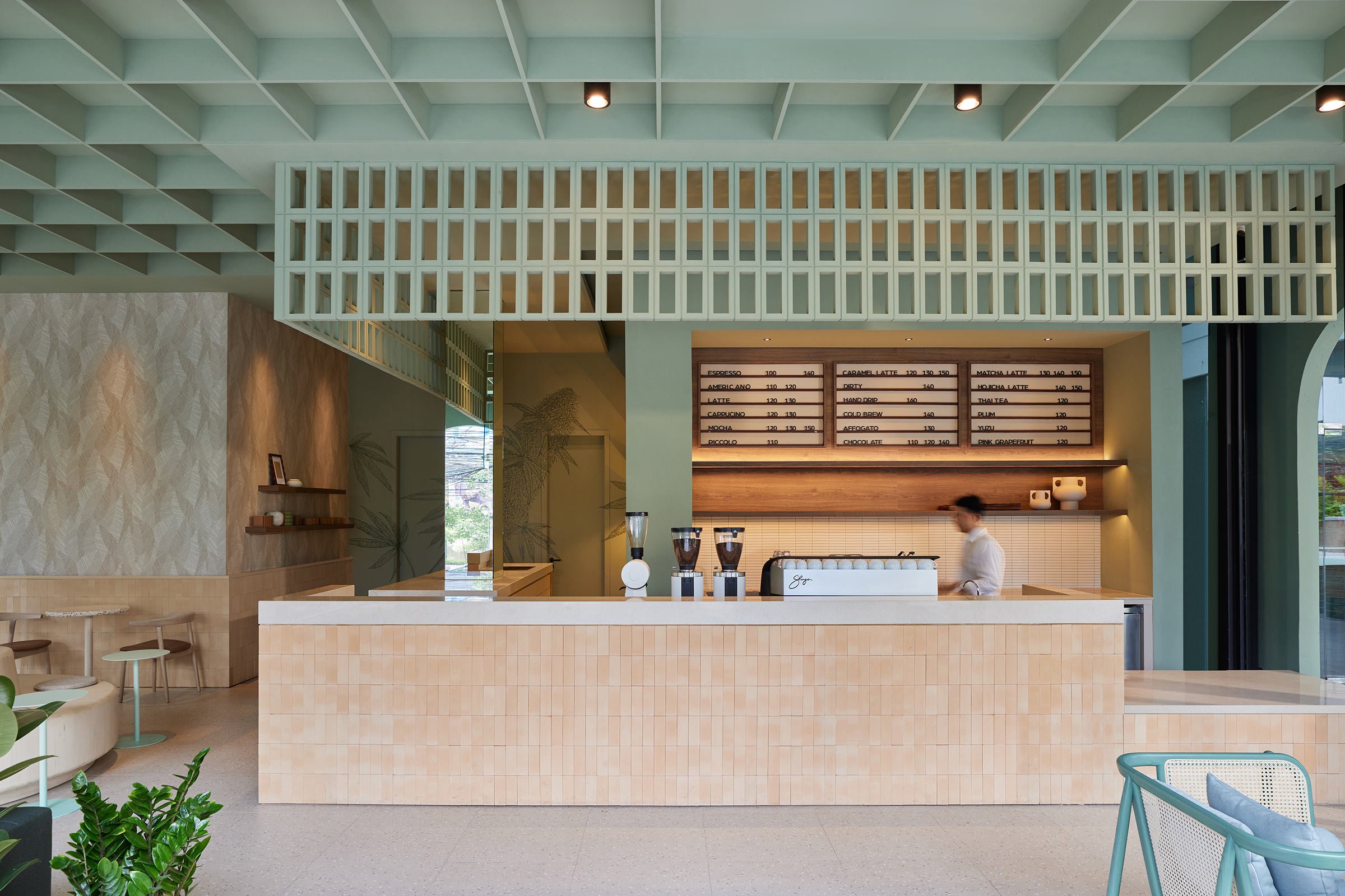 曼谷市中心的宁静咖啡馆丨泰国曼谷丨STUDIO 1:10-14