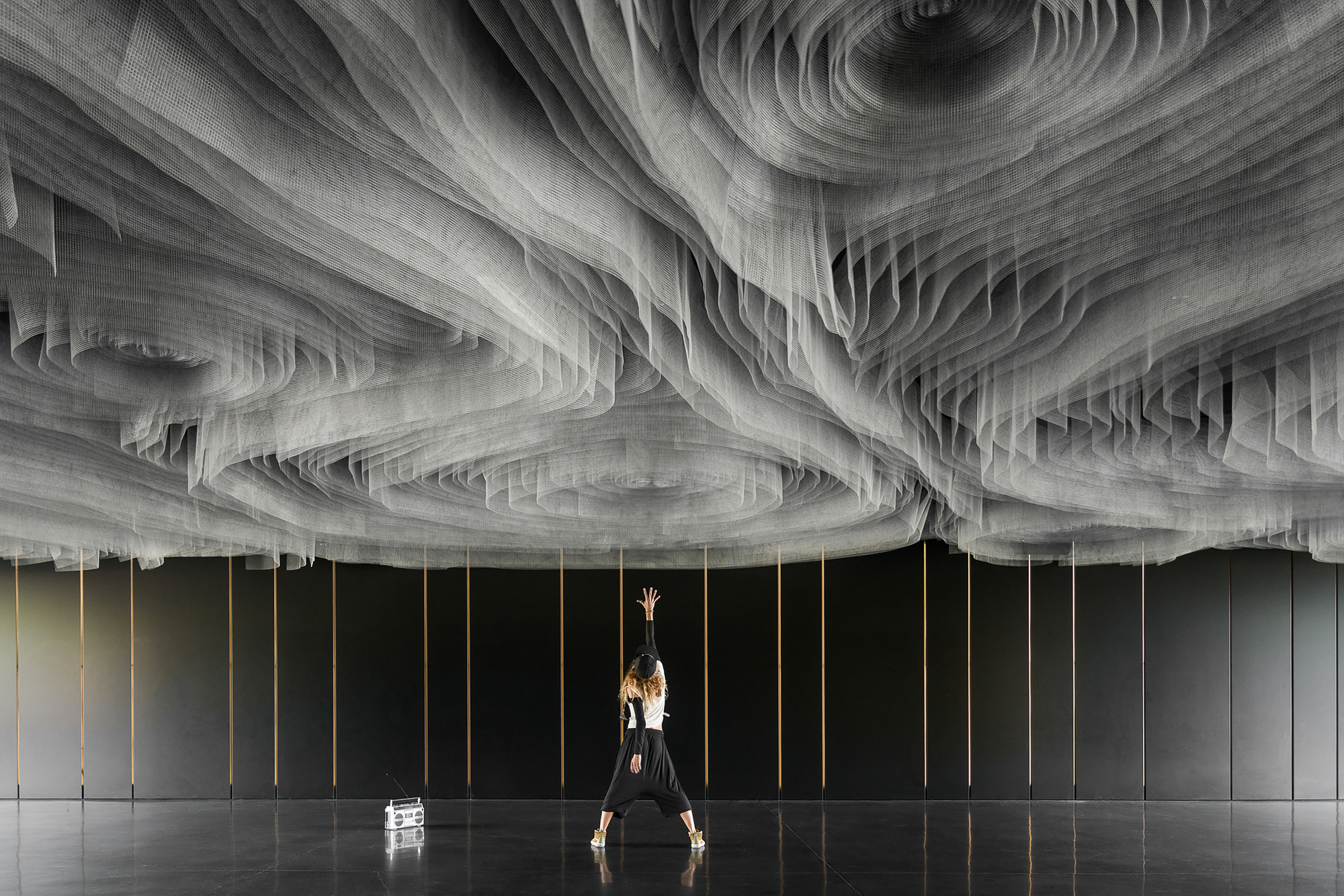 Suspended Matter Box Cultural Center / MMVARQUITECTO-19