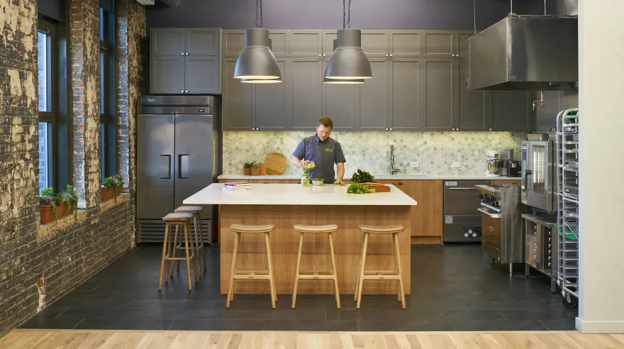 Farmer’s Fridge HQ-24