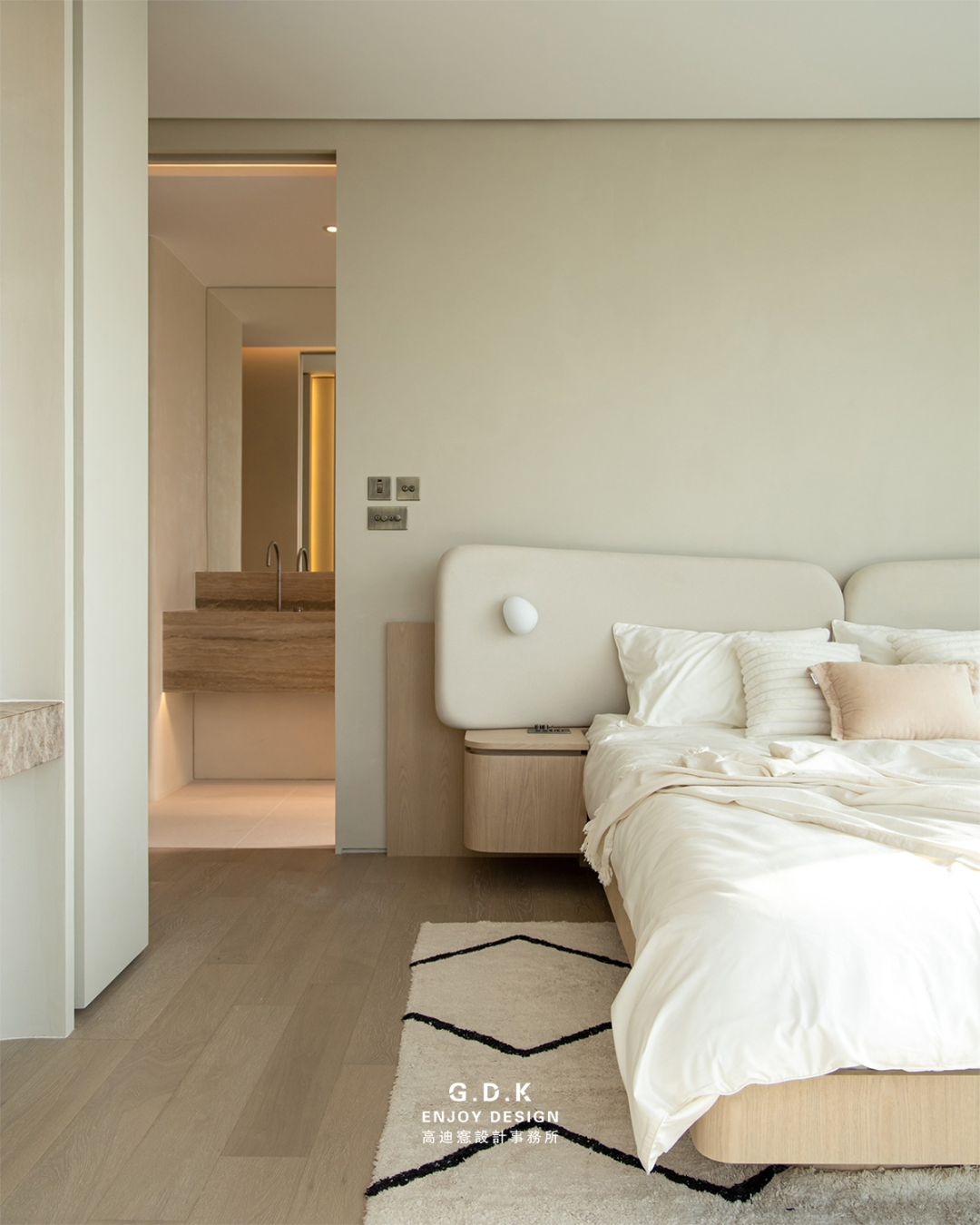 高迪愙实景｜轻法式的奶油风设计-54