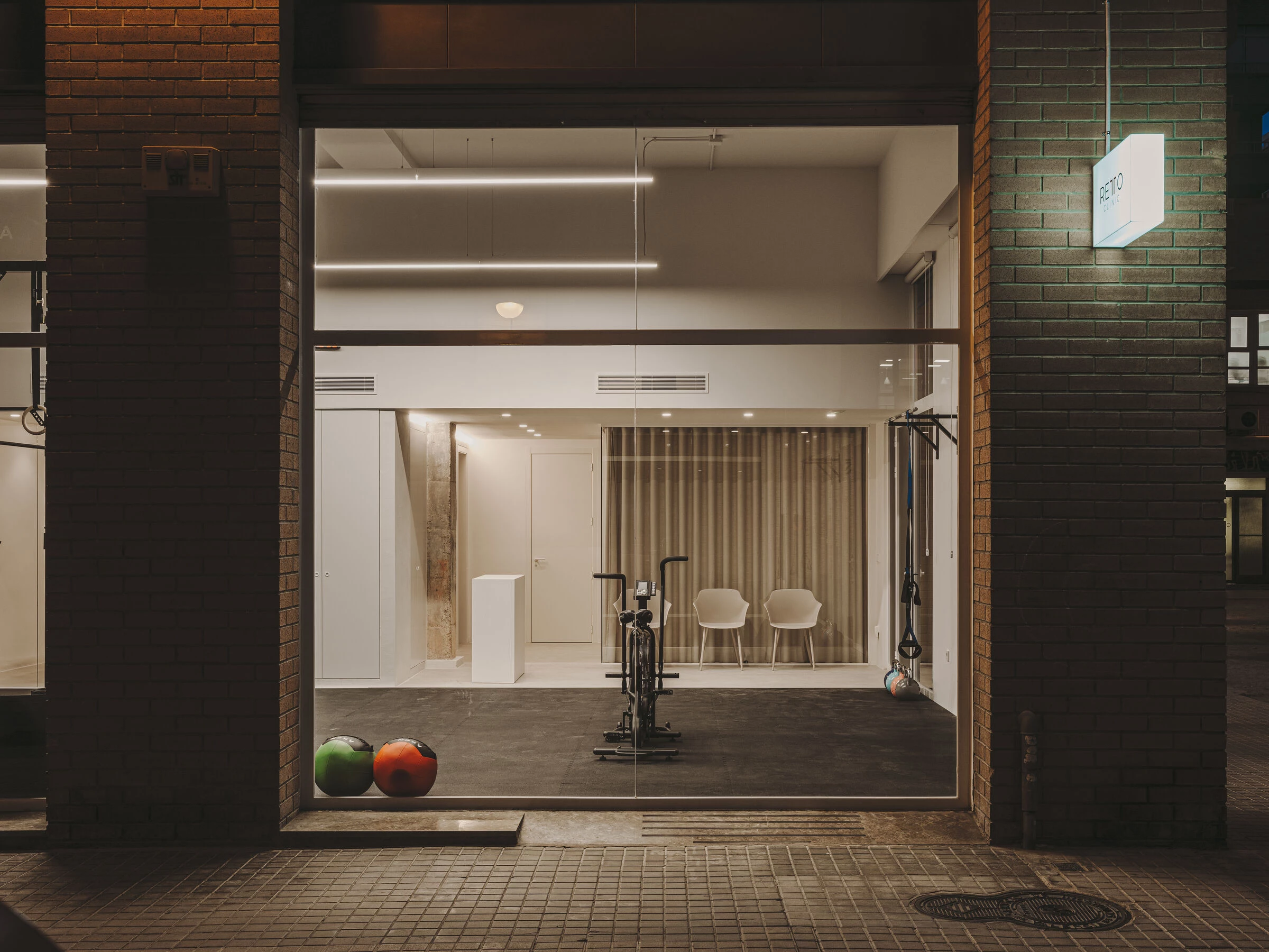 雷托诊所丨SpainValencia丨SahuquillodeArriba-5