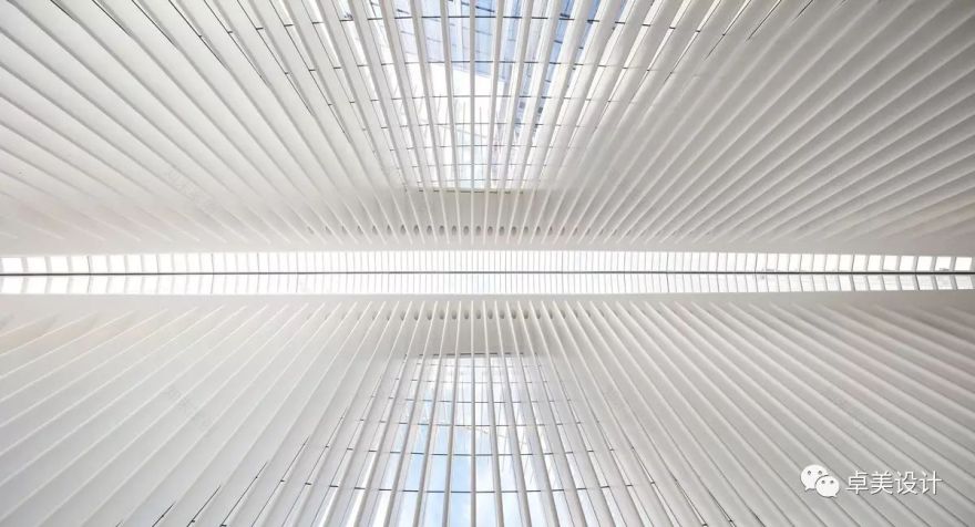 一栋名字有点长的交通枢纽特色建筑-20